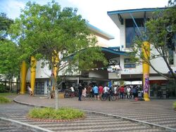 Elias Mall (D18), Retail #592847741